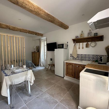 Studio Centre Ville La Toscane ลีล-ซูร์-ลา-ซอร์ก ภายนอก รูปภาพ